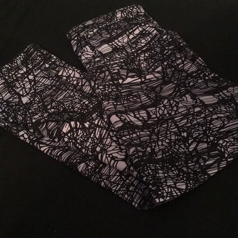 Old navy active leggings cropped, lavender haven
